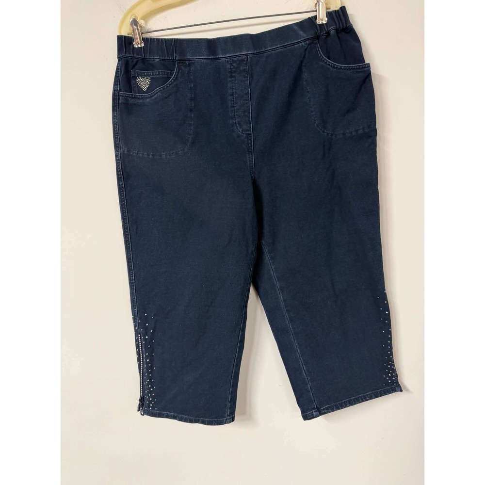 Quacker Factory Womens L Dark Blue DreamJeans Capris Rhinestone Heart Studded